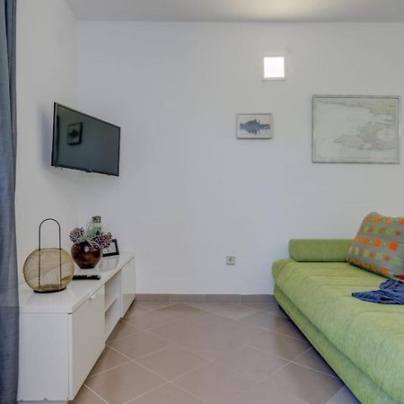 Holiday Home Kalinic Слатине Екстериор снимка