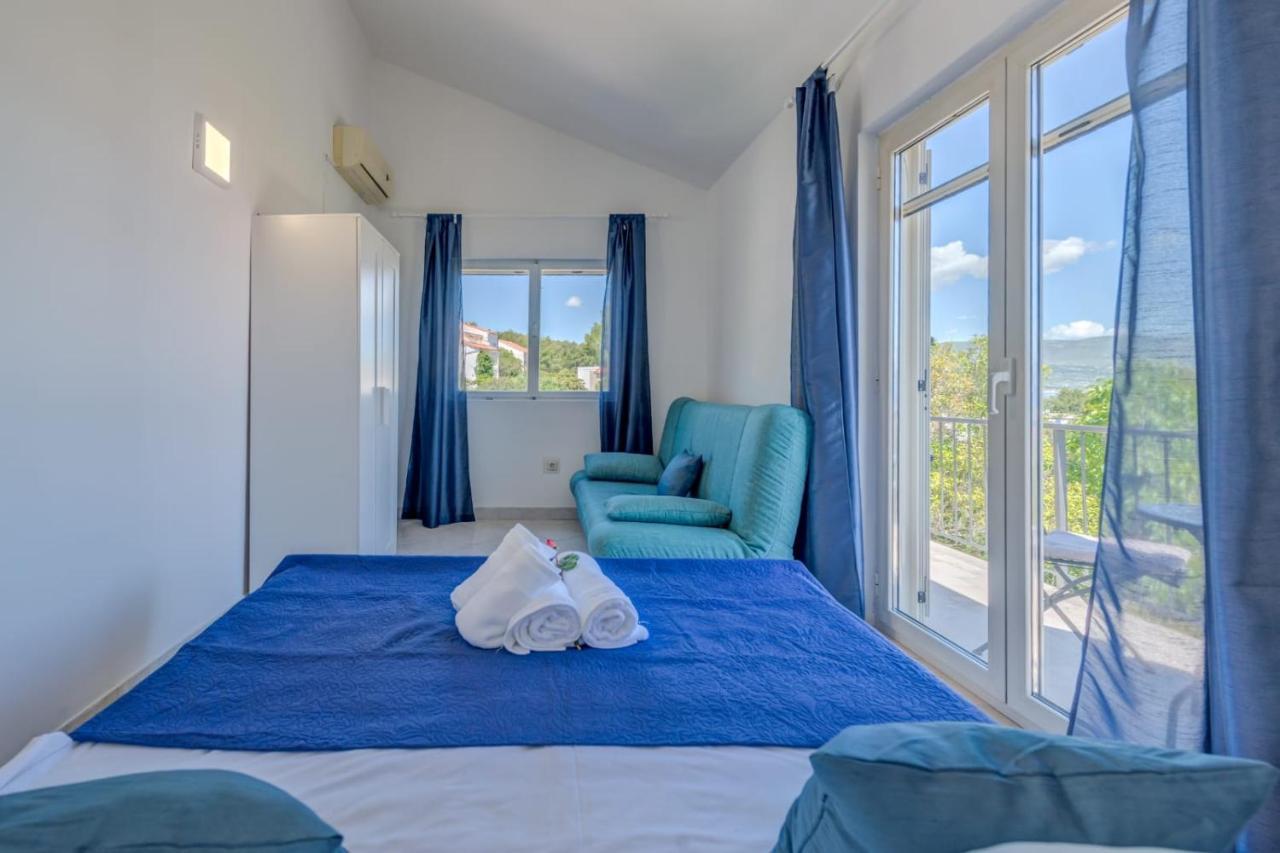 Holiday Home Kalinic Слатине Екстериор снимка