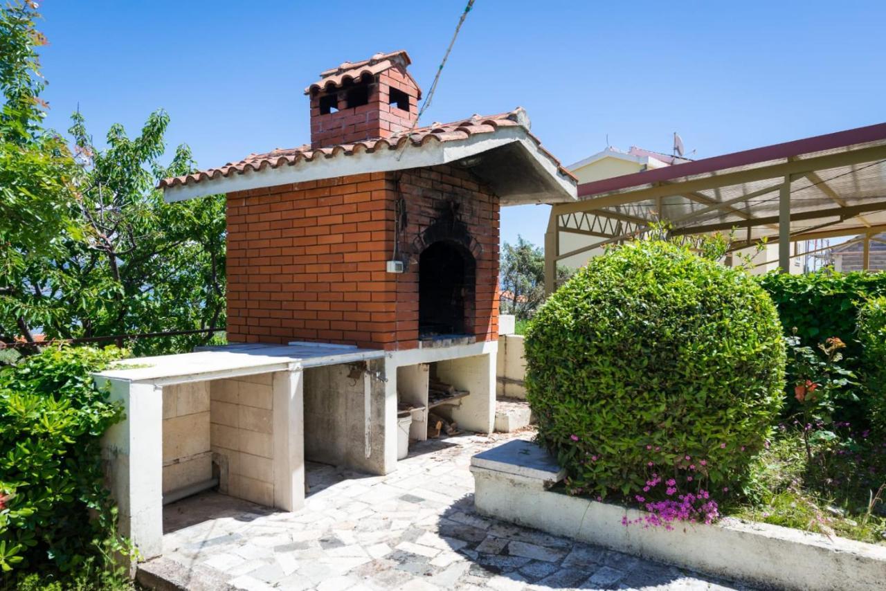 Holiday Home Kalinic Слатине Екстериор снимка