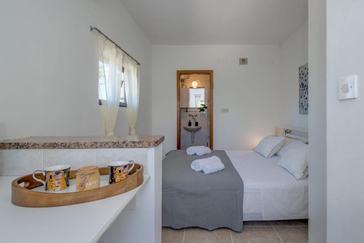Holiday Home Kalinic Слатине Екстериор снимка