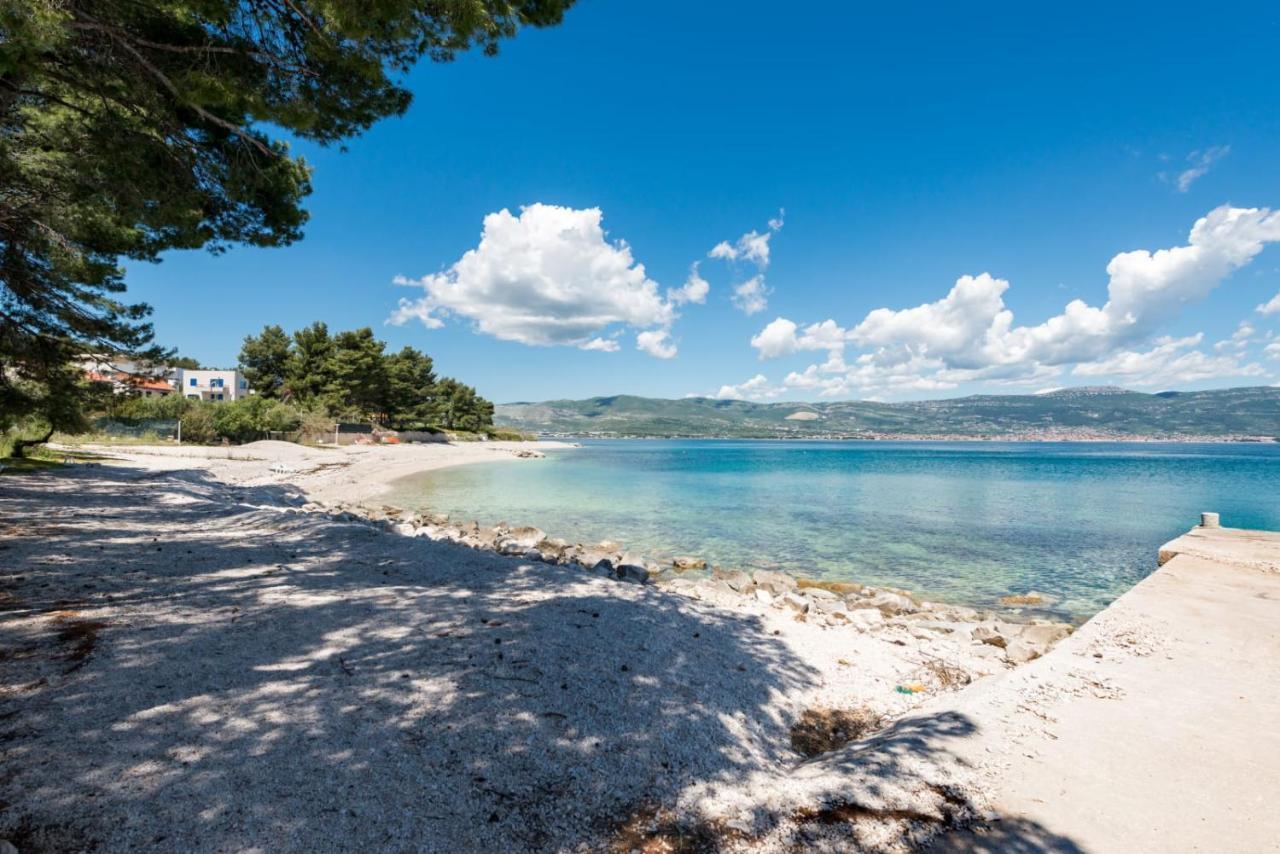 Holiday Home Kalinic Слатине Екстериор снимка