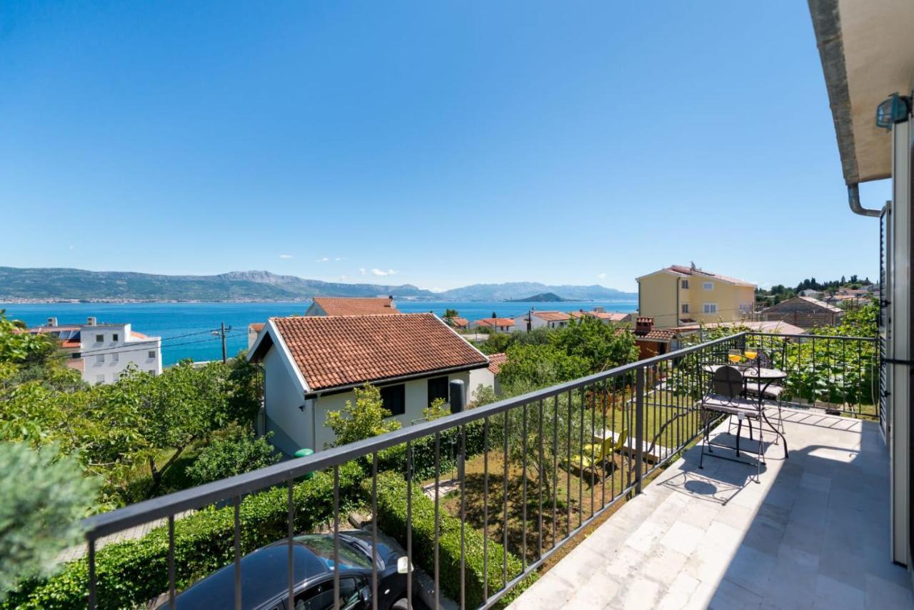 Holiday Home Kalinic Слатине Екстериор снимка